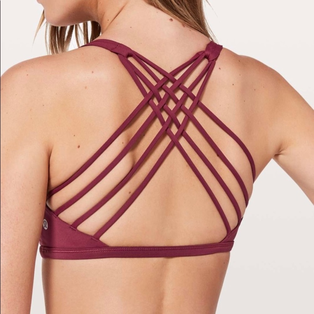 Lululemon free to be wild bra
